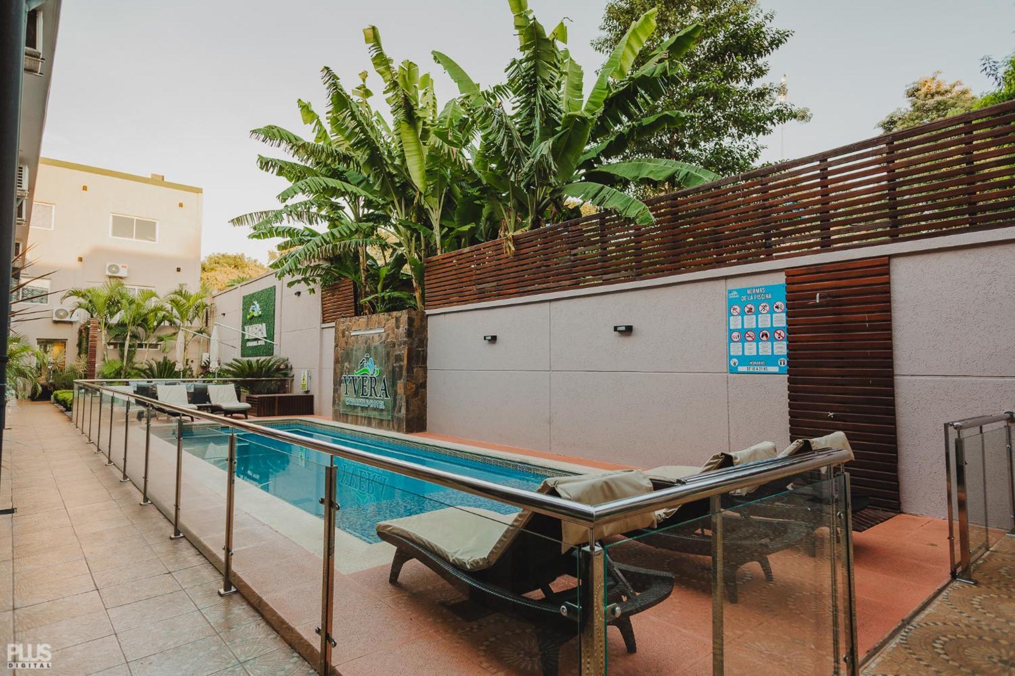 Hotel Yvera Cataratas Пуерто-Іґуасу Екстер'єр фото