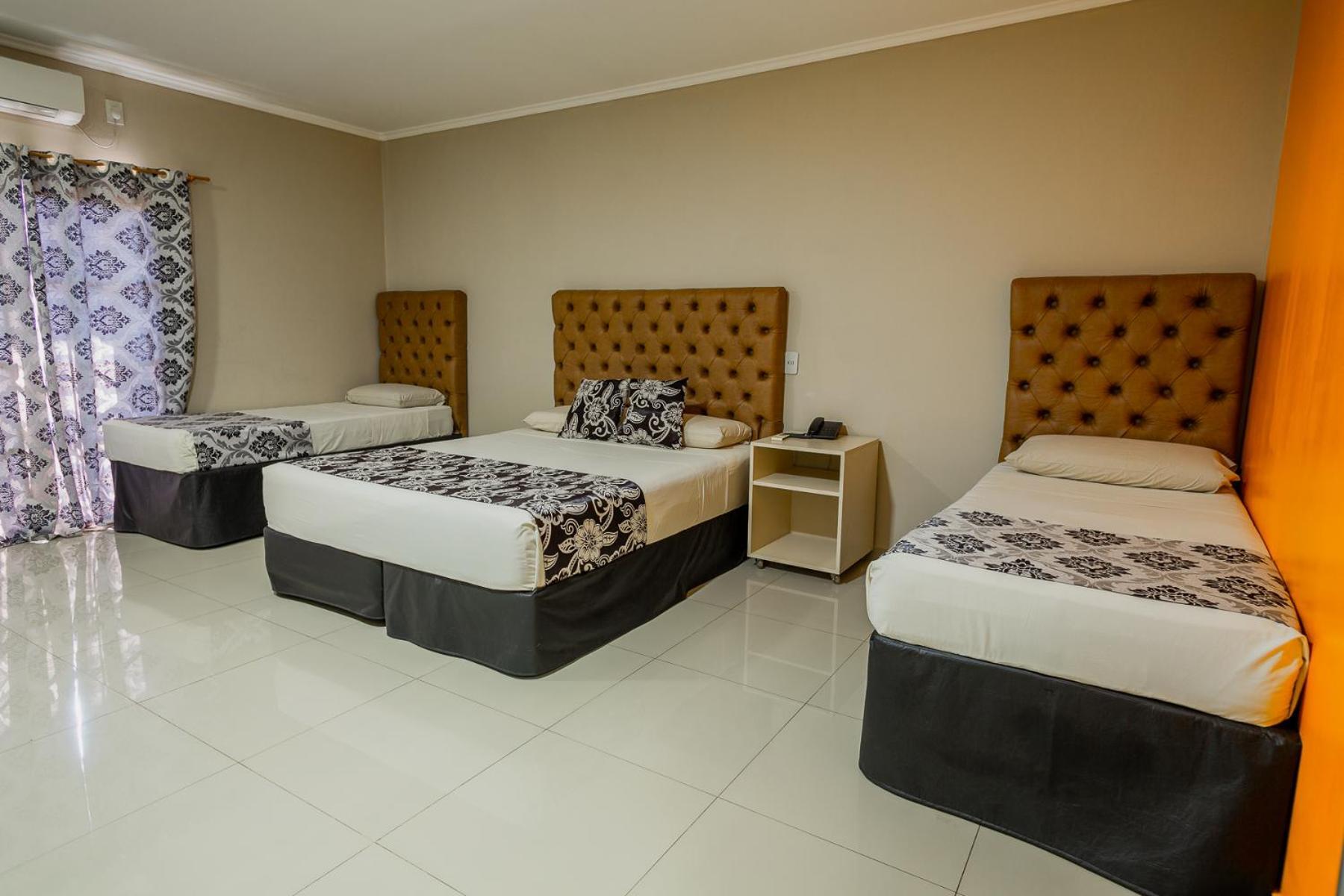 Hotel Yvera Cataratas Пуерто-Іґуасу Екстер'єр фото
