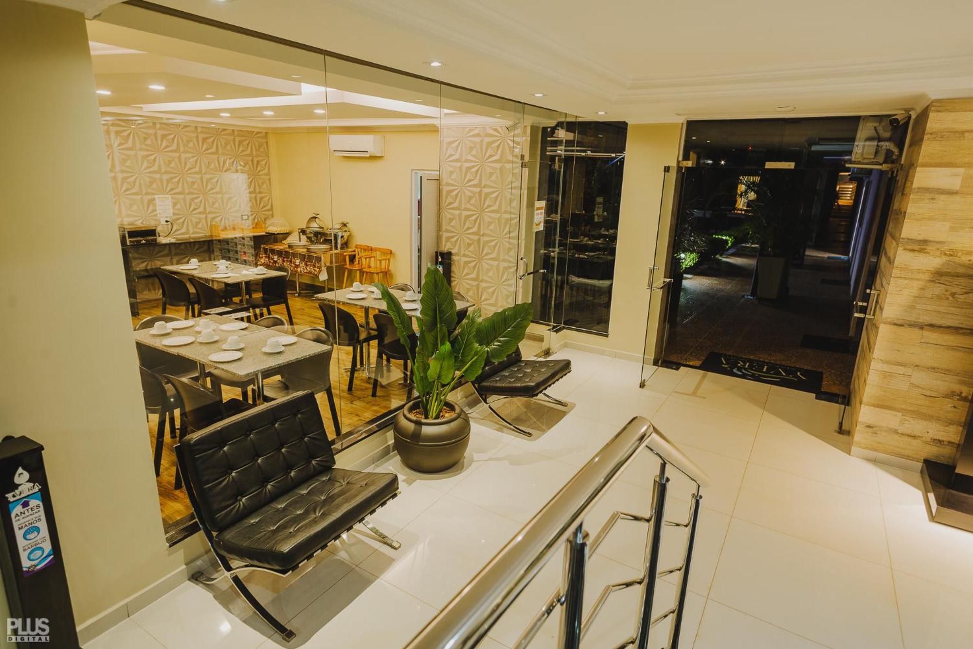 Hotel Yvera Cataratas Пуерто-Іґуасу Екстер'єр фото